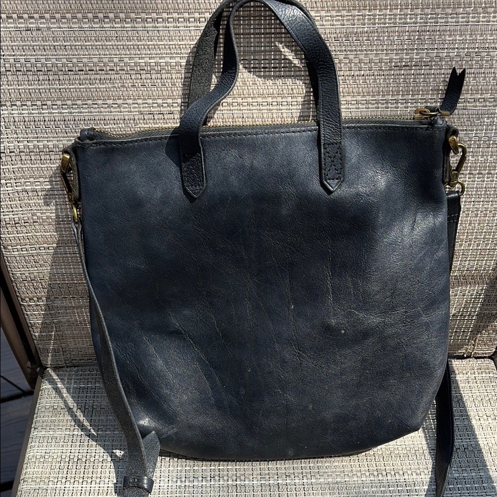 Madewell Dark Navy Leather Crossbody Tote - Picture 13 of 13